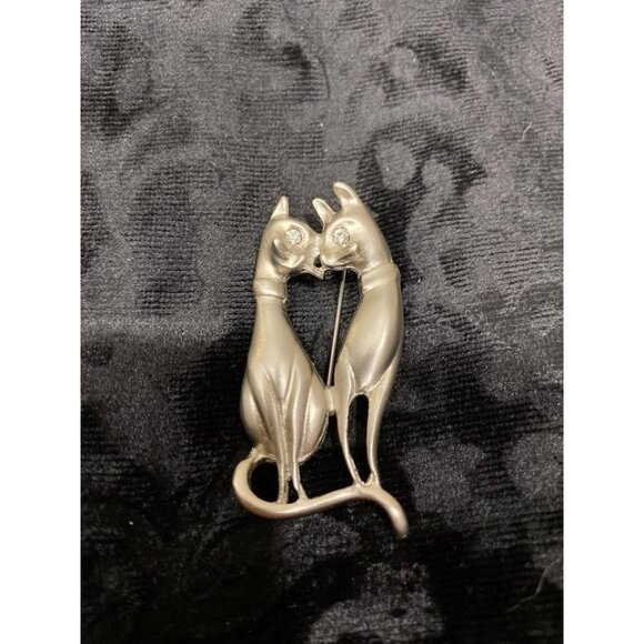 Vintage Pewter Cat Lovers Brooch - Picture 2 of 3